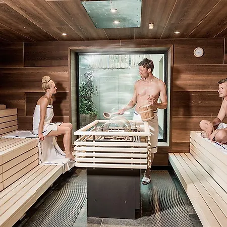 Hotel Landhaus Aamadall Im Alpinresort Sport&spa Saalbach