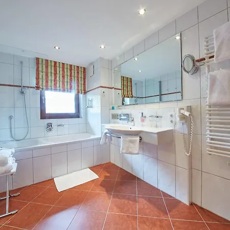 Landhaus Aamadall Im Alpinresort Sport&spa 2*